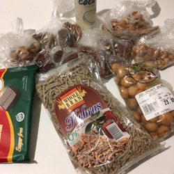 Dietética Club Saludable - Datiles, mani japones, chocolate sin azucar, almendras, avellanas, higos turcos, aceite de coco, nueces, castañas y hebras de salvado