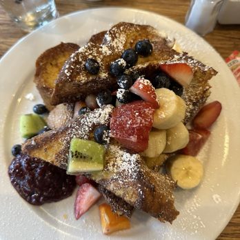 Metro Cafe - New American Near Me - Culver City, California Metro Cafe - New American Near Me - Culver City, California