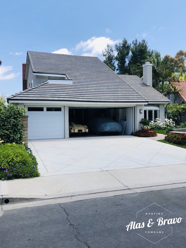 Slide of Alas & Bravo Roofing Company