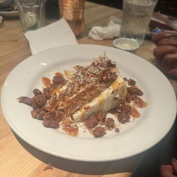 Cheddar's Scratch Kitchen - Carrot Cake - Comfort Food Near Me - Newport News, Virginia