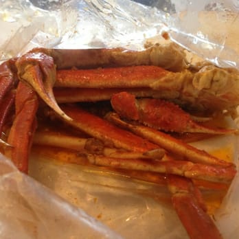 Boat House - Snow crab garlic season - Cajun/Creole Near Me - Alhambra, California