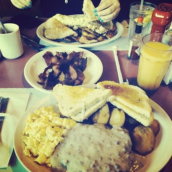 Doug's Place - Chicken Fried Steak with Bacon - Breakfast & Brunch Near Me - Castro Valley, California