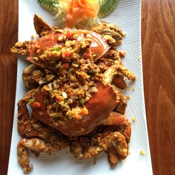 Maple Palace Chinese Restaurant - a plate of steamed crab - Chinese Near Me - Sidney, British Columbia