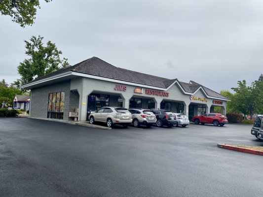 Jim's Country Style Restaurant by null