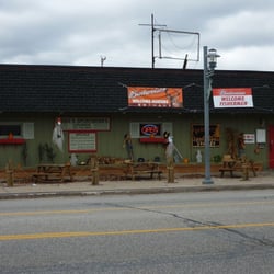Debbie's Sportsmans Lounge - Debbie's