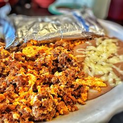 El Centenario - Llevos Con Chorizo plate