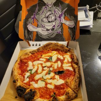 Mercurio's Shadyside - Margherita Pie - Pizza Near Me - Pittsburgh, Pennsylvania