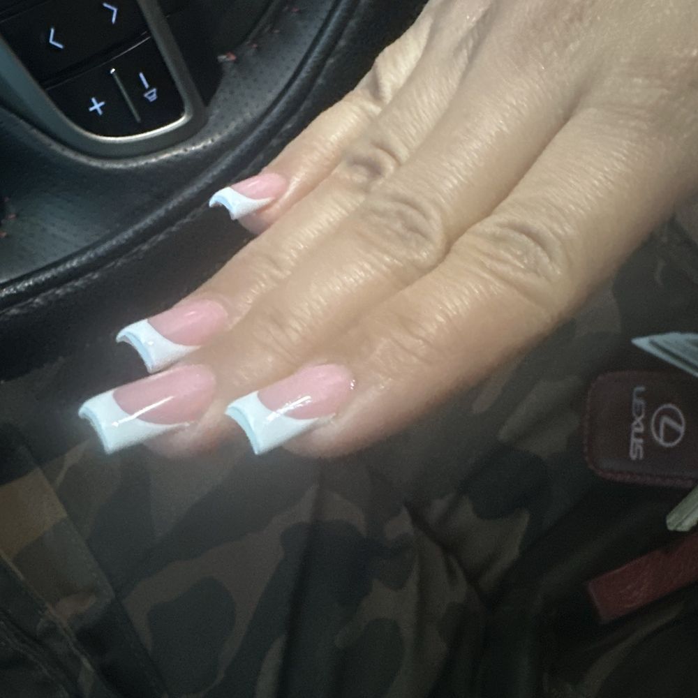 Classy Nails Lounge - Horrible - Nail Salons Near Me - Phoenix, Arizona