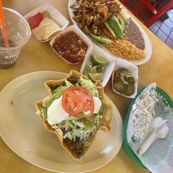 El Castillito Taqueria - Mexican Near Me - Livermore, California El Castillito Taqueria - Mexican Near Me - Livermore, California