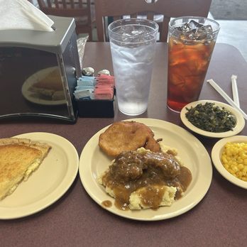 Barb's Country Kitchen & Cakery - Hamburger steak, fried cornbread, greens, corn and buttermilk pie!  Dam good! - Southern Near Me - Eufaula, Alabama