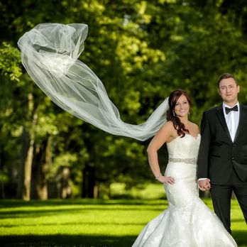 Bella Bianca Bridal Couture - Bridal Near Me - Oakbrook Terrace, Illinois Bella Bianca Bridal Couture - Bridal Near Me - Oakbrook Terrace, Illinois