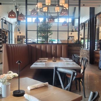 Pecan Craft Kitchen - Southern Near Me - St Johns, Florida Pecan Craft Kitchen - Southern Near Me - St Johns, Florida