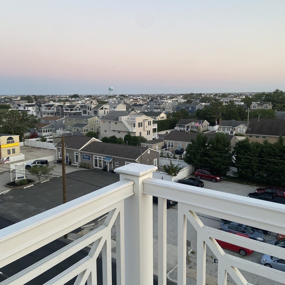 Hotel LBI - Rooftop - Hotels Near Me - Ship Bottom, New Jersey