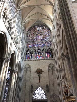 Cathédrale Notre-Dame d'Amiens by null