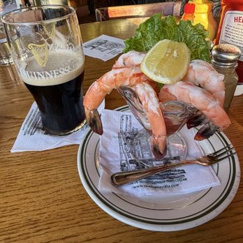 The Buena Vista - The perfectly poured Guinness and delicious shrimp cocktail - Bars Near Me - San Francisco, California The Buena Vista - The perfectly poured Guinness and delicious shrimp cocktail - Bars Near Me - San Francisco, California