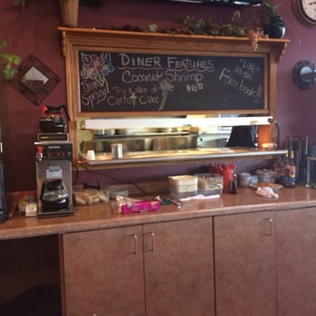 The DINER - Just love to sit at the counter and watch the cooks - Diners Near Me - Appleton, Wisconsin The DINER - Just love to sit at the counter and watch the cooks - Diners Near Me - Appleton, Wisconsin