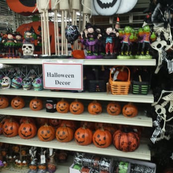 Christmas Tree Shops 11 Photos Christmas Trees 2053 Skibo Rd Fayetteville Nc Phone Number Yelp