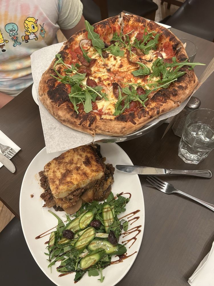 Bistro Pizza