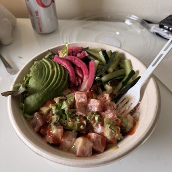 World Wrapps - Spicy Tuna (Gluten Free) - Wraps Near Me - San Francisco, California