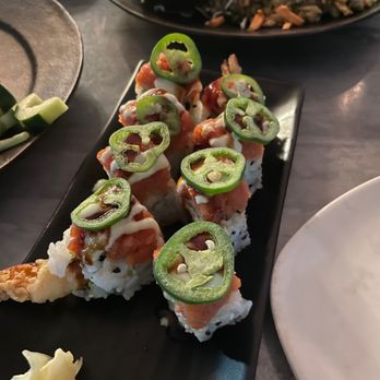 Wok n Fire - J Roll - Asian Fusion Near Me - Burr Ridge, Illinois