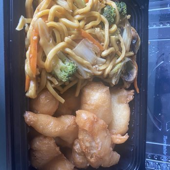 China Cafe - D4. Sweet and Sour Chicken Combo - Chinese Near Me - Belton, Texas China Cafe - D4. Sweet and Sour Chicken Combo - Chinese Near Me - Belton, Texas