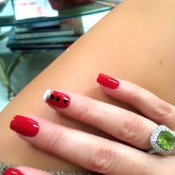 Nails by Wanda