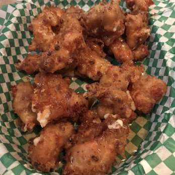 Casper's and Runyon's Nook - Cheese curds with bacon and honey - Dive Bars Near Me - Saint Paul, Minnesota