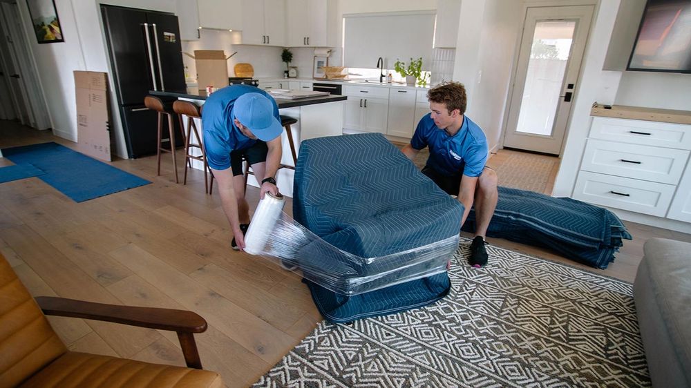 TOP DOG MOVERS LLC