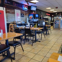 AJ's Tex-Mex & BBQ - Restaurant side