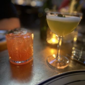 Lunetta Dining Room & Bar - Smokin Mary and the gin mocktail - New American Near Me - Santa Monica, California
