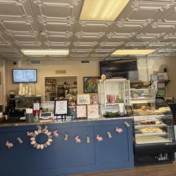 Comfort Kitchen Cafe - Inside -- counter - Coffee & Tea Near Me - Kinnelon, New Jersey