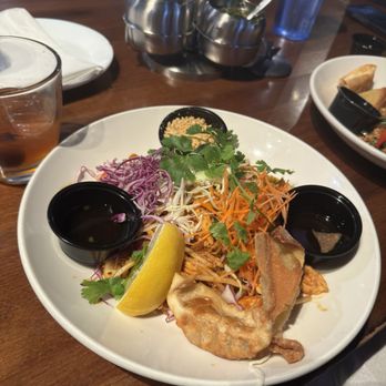 Gra Pow - Pad Thai (chicken). - Thai Near Me - Riverside, California Gra Pow - Pad Thai (chicken). - Thai Near Me - Riverside, California