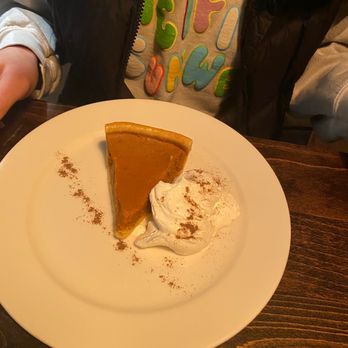 Avanti Restaurant & Bar - Pumpkin pie - New American Near Me - West Linn, Oregon Avanti Restaurant & Bar - Pumpkin pie - New American Near Me - West Linn, Oregon