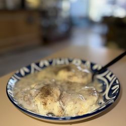 Gigis Coffee House - Biscuits and Sausage Gravy