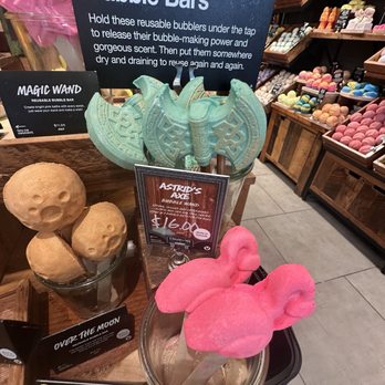 Lush - Cosmetics & Beauty Supply Near Me - Houston, Texas Lush - Cosmetics & Beauty Supply Near Me - Houston, Texas