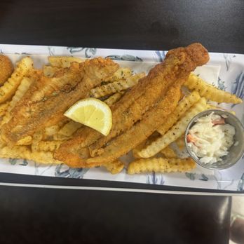 Crab Island - Seafood Near Me - Cordova, Tennessee Crab Island - Seafood Near Me - Cordova, Tennessee