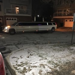 Romantique Double Diamond Limousines