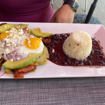 Sonoma Bistro - Breakfast & Brunch Near Me - Rutherford, New Jersey Sonoma Bistro - Breakfast & Brunch Near Me - Rutherford, New Jersey