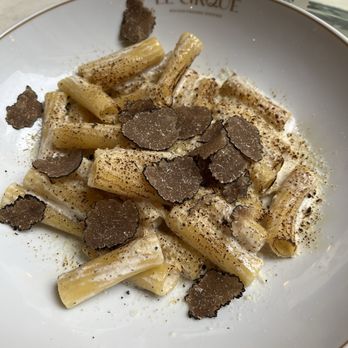 Le Cirque - Truffled and pasta - Bistros Near Me - Cannes, 06