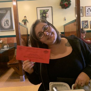 Egghead's Restaurant - Surprise gift for patrons. - Breakfast & Brunch Near Me - Fort Bragg, California