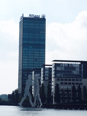 Molecule Man by null