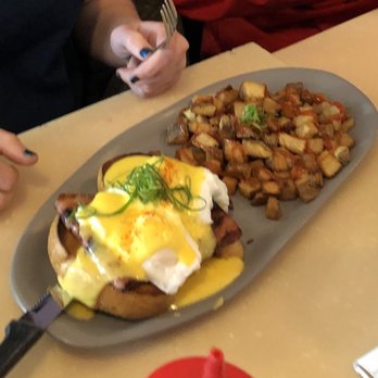 My Cafe - Eggs Benedict - Breakfast & Brunch Near Me - Kapolei, Hawaii My Cafe - Eggs Benedict - Breakfast & Brunch Near Me - Kapolei, Hawaii