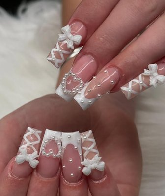 Nail Designs By Mo - Wednesday- Saturday Bookings Available. Contact to book today- 718-600-3627 Nail Designs By Mo - Wednesday- Saturday Bookings Available. Contact to book today- 718-600-3627