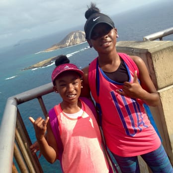 Makapu'u Point Lighthouse Trail - Mom and dads followers - Hiking Near Me - Honolulu, Hawaii