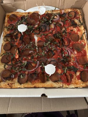 Williamsburg Pizza by null