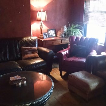 Monks Kaffee Pub - Like relaxing at home - Coffee & Tea Near Me - Dubuque, Iowa