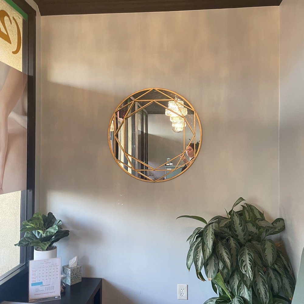 Antique Thai Massage - Lobby - Massage Near Me - Los Angeles, California
