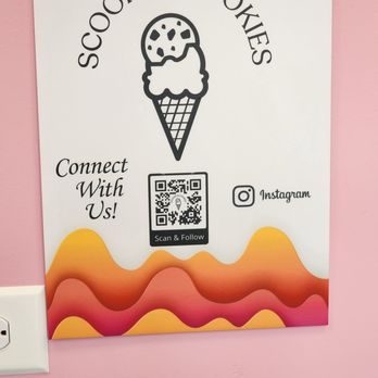 Scoops and Cookies - Decoration - Ice Cream & Frozen Yogurt Near Me - Deerfield, Illinois