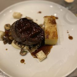The Chop House - Filet with potato gratin and mushrooms (€45)