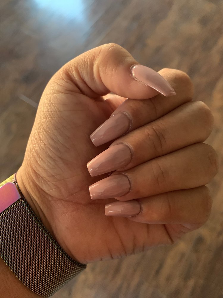 MODE DE VIE NAIL LOUNGE & SPA 10 Photos & 15 Reviews 415 E Pawnee